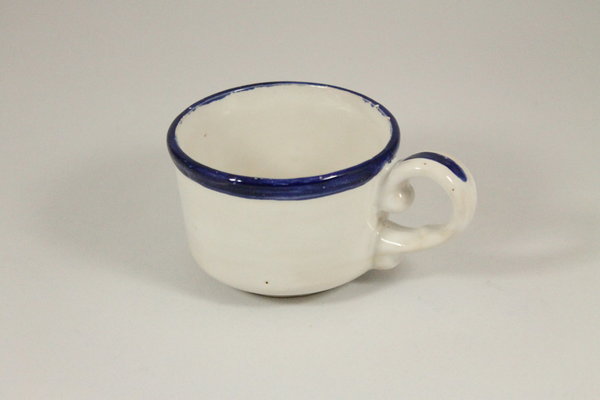 Kaffee-und Teetasse Adelheid blau weiss